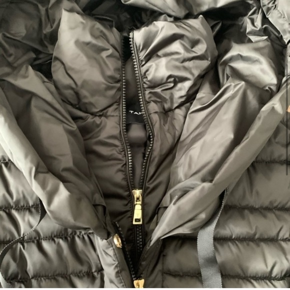 Tahari Black Mia Fitted Puffer Coat 02. - Picture 15 of 16